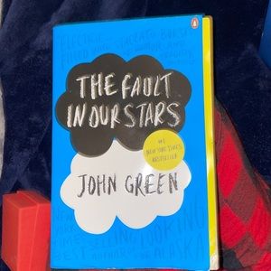 The fault in our stars, a romance book